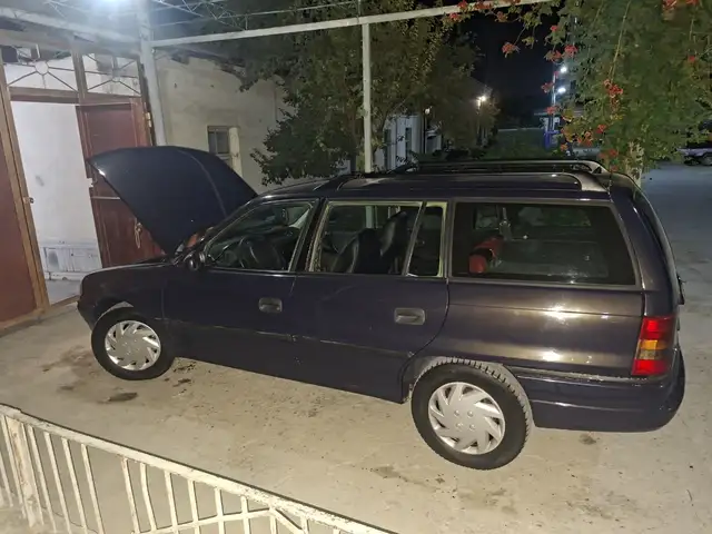 Opel Astra F