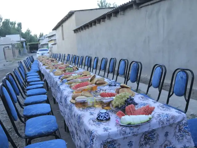 Стол и стулья на прокат, Душанбе