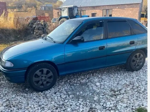 Opel Astra F
