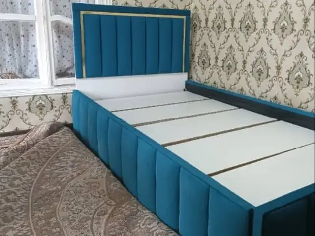 Односпальная кровать, Душанбе