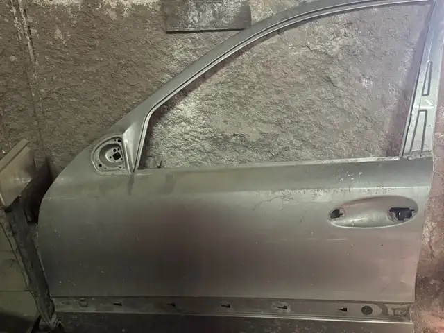 Левая дверь Mercedes-Benz w211, Душанбе