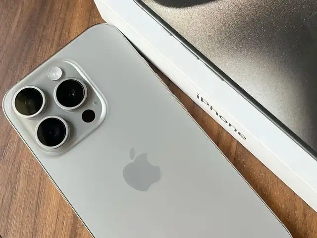 Apple iPhone 15 Pro Max, 256 gb, Natural Titanium, Душанбе