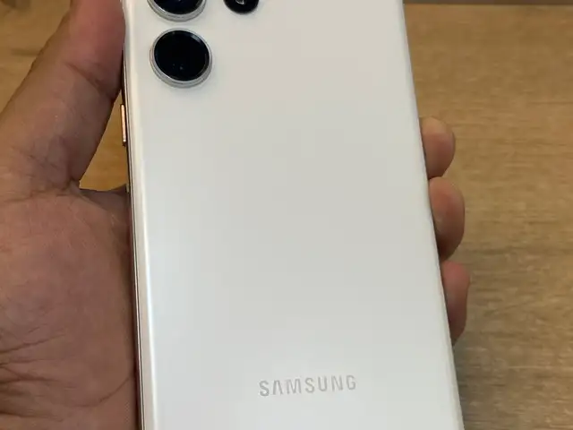 Samsung Galaxy S23 Ultra 256gb, Худжанд
