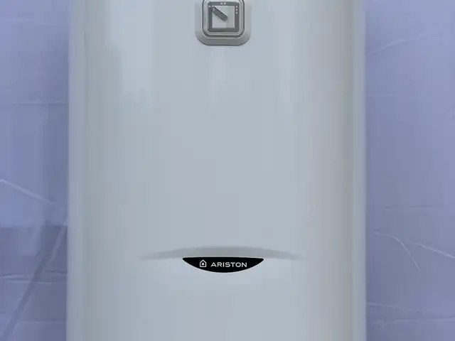 Водонагреватель 80л Ariston, Душанбе