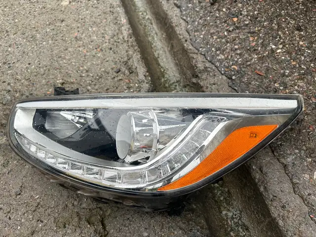 Фары на Hyundai Accent, Душанбе