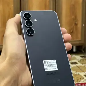Samsung Galaxy s25 FE, Ваҳдат
