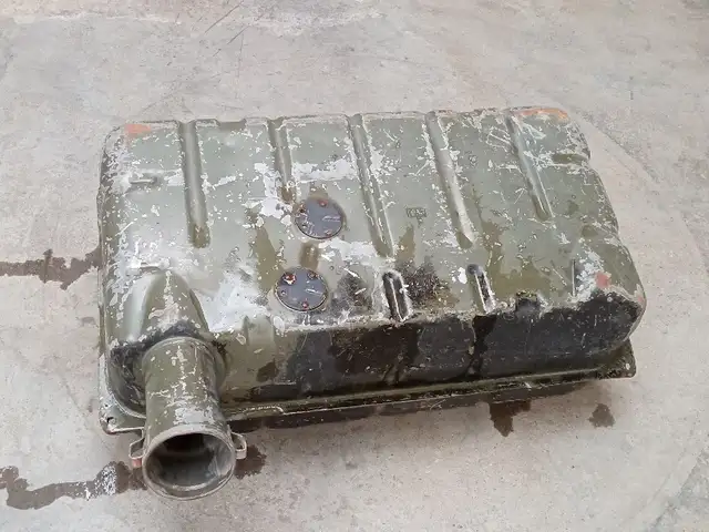 Бензобак от газ 63, Душанбе