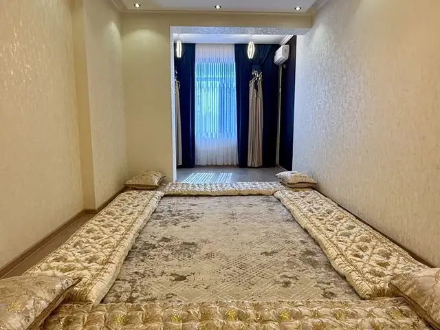 2-комн. квартира, 10 этаж, 73 м², кучаи Сомониён, Вахдат