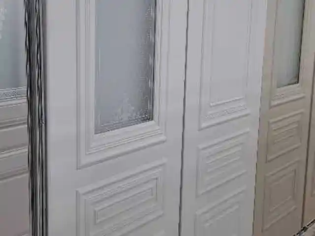 Дверь, Душанбе