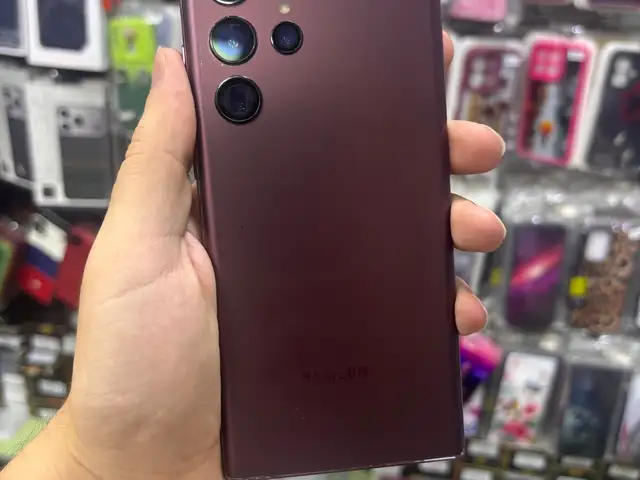 Samsung Galaxy S22 Ultra, Худжанд