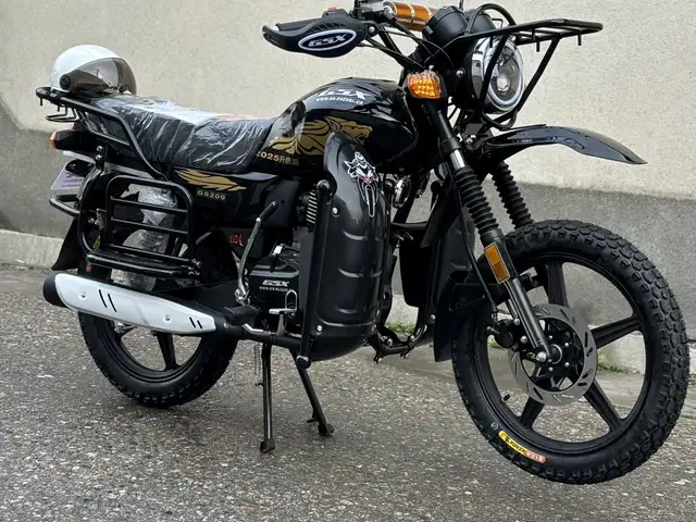 Мотоцикл Suzuki 200куб, Душанбе