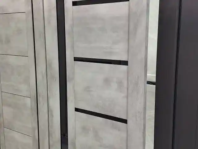 Дверь, Душанбе