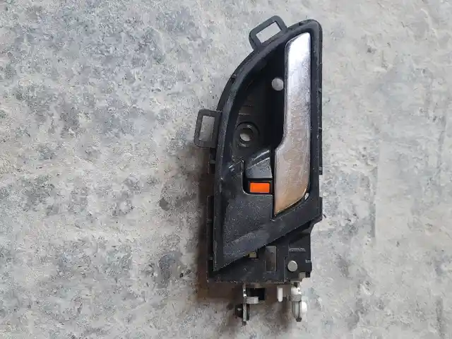 Ручка двери внутренний от Honda SRV, Худжанд