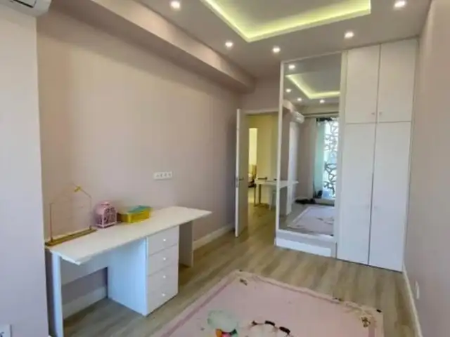3-комн. квартира, 14 этаж, 100м², сомони, Душанбе