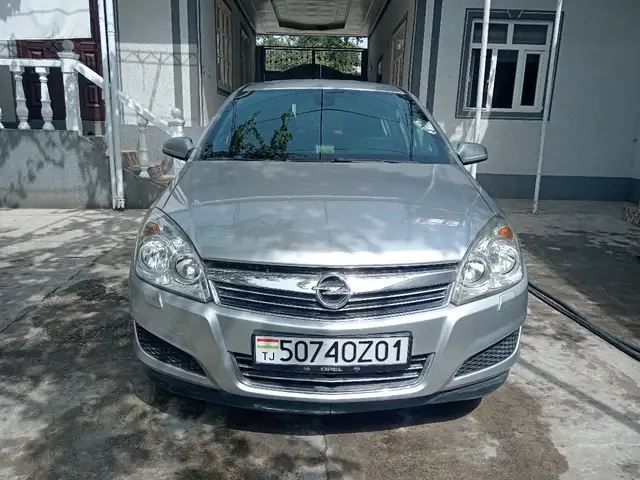 Opel Astra H