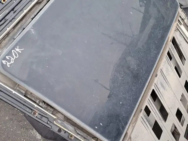 Люк от Mercedes Benz W220, Душанбе