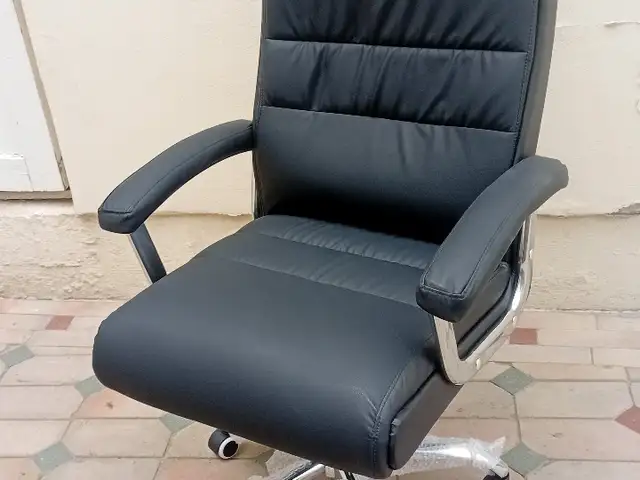 Kресло, Худжанд