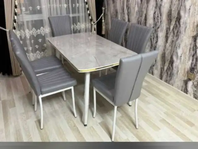 Стол и стулья, Душанбе