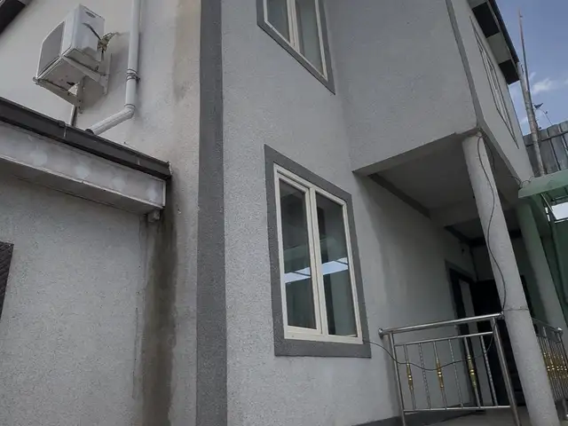 4-комн. квартира, 2 этаж, 114 м², Гипрозем, Душанбе