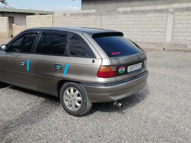 Opel Astra F
