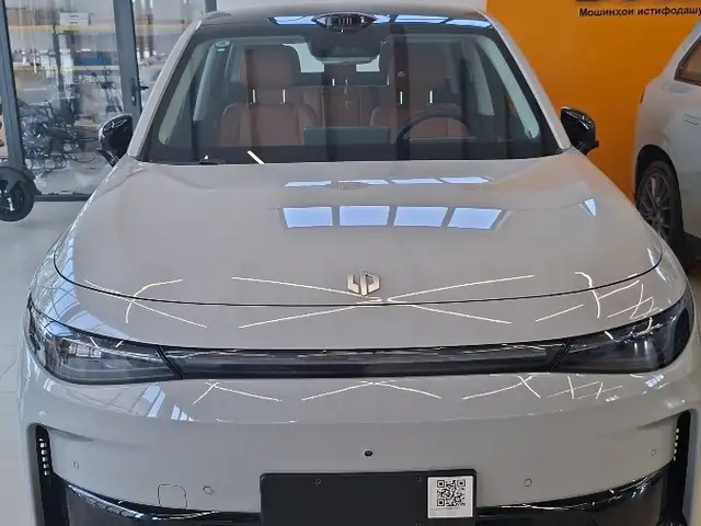 Leapmotor C10