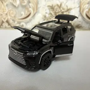 Железная машинка Lexus lx600, Худжанд