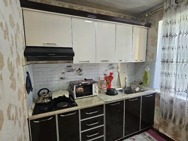 1-комн. квартира, 3 этаж, 50 м², 32мкр, Хуҷанд