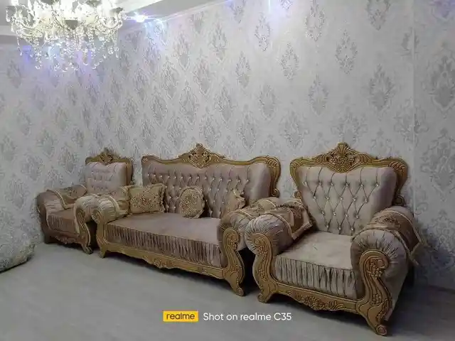 Диван с креслами, Душанбе