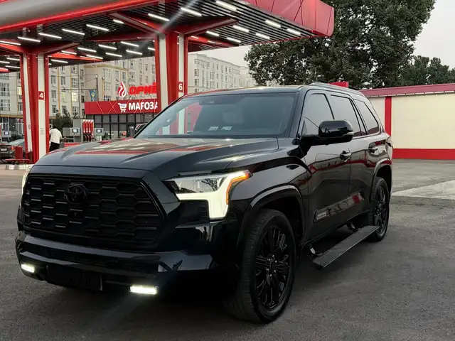 Toyota Sequoia