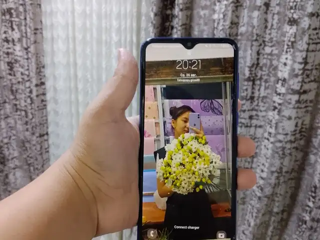 Samsung Galaxy A3, Хуҷанд