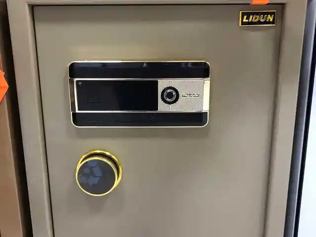 Сейф 60 OT, Душанбе