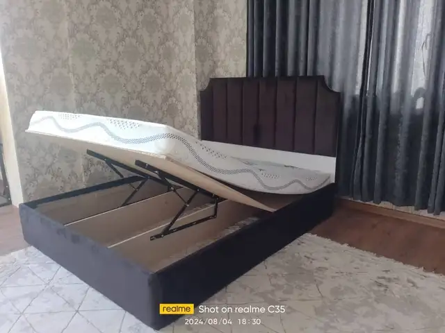 Кровать двуспальная, Душанбе