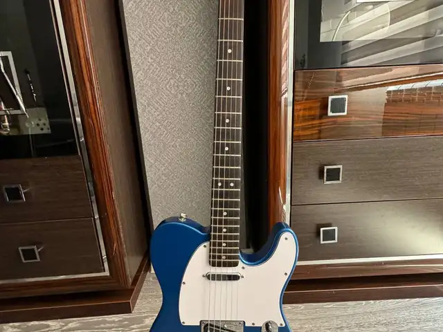 Гитара Fender Squier Telecaster, Душанбе