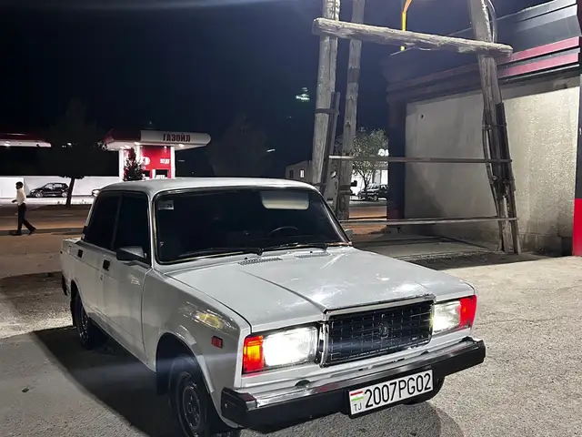 Lada (ВАЗ) 2107