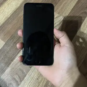 Apple iPhone 8 plus, 64 gb, Silver, Душанбе