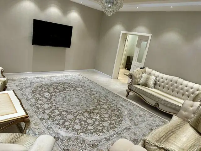 3-комн. квартира, 5 этаж, 145м², И. Сомони, Душанбе