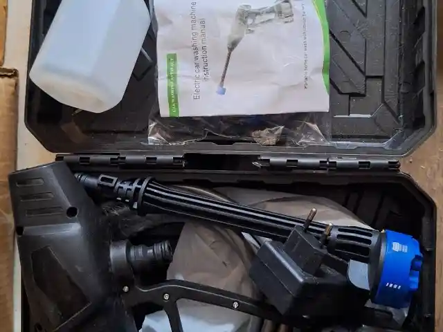 Аккумуляторная мойка высокого давления K-7, Душанбе