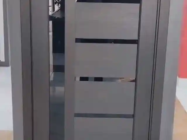 Дверь, Душанбе