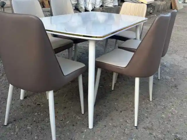 Стол и стулья, Душанбе