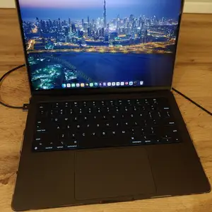 Ноутбук Macbook Pro M3 18/512, Худжанд