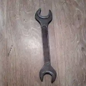 Гаечный ключ, Душанбе
