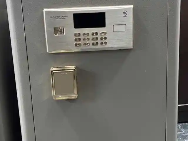 Сейф 70L, Душанбе