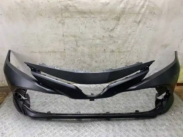Бампер передний Toyota Camry, Худжанд