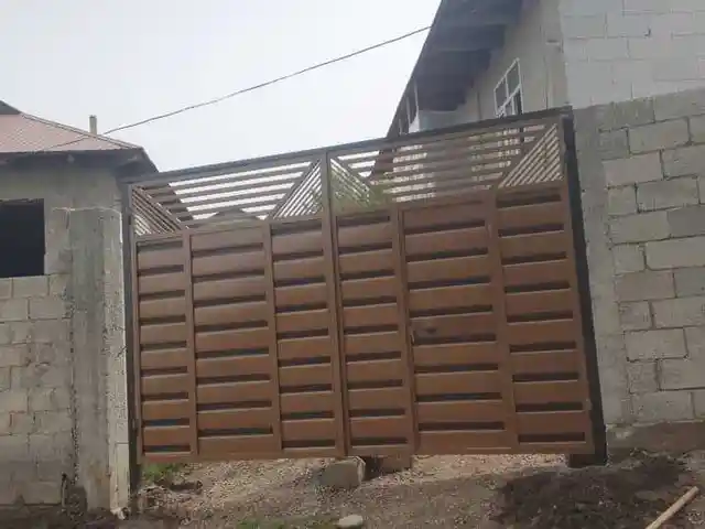 Дарвоза, Душанбе