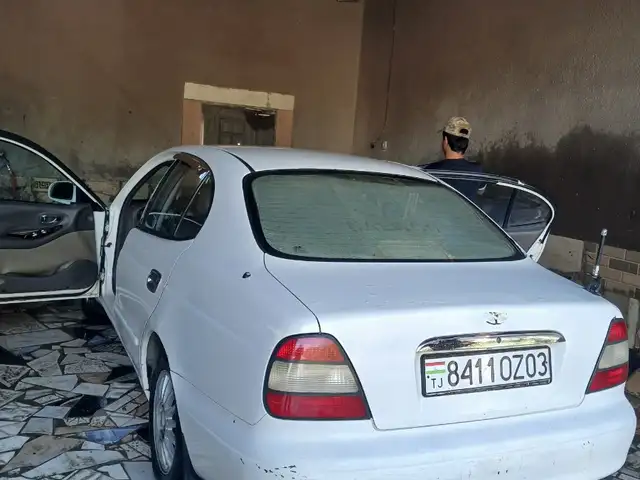 Daewoo Leganza