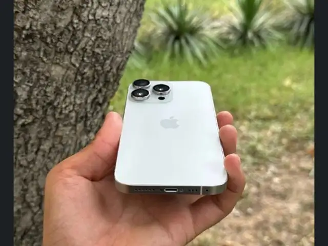 Apple iPhone Xr, 128 gb, White, Панҷакент