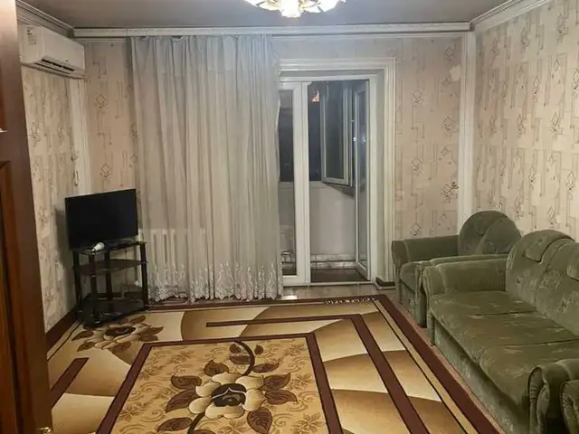 3-комн. квартира, 4 этаж, 70м², 82 мкр, Душанбе