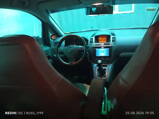 Opel Zafira, 2007, Худжанд - 9