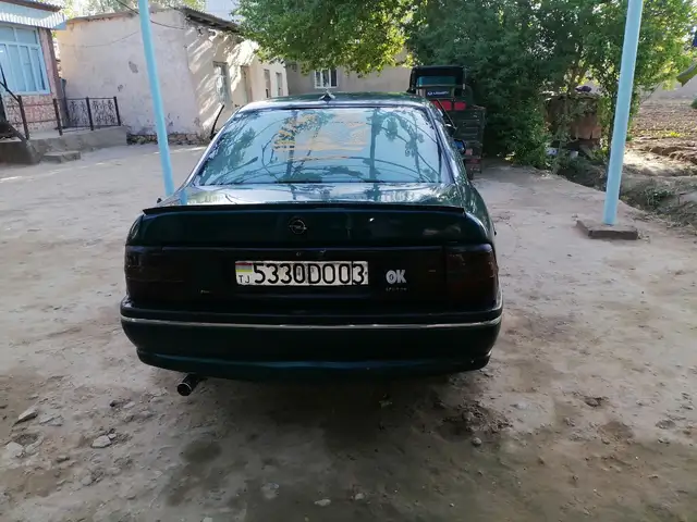 Opel Vectra A