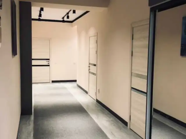 2-комн. квартира, 9 этаж, 105м², сомони, Душанбе